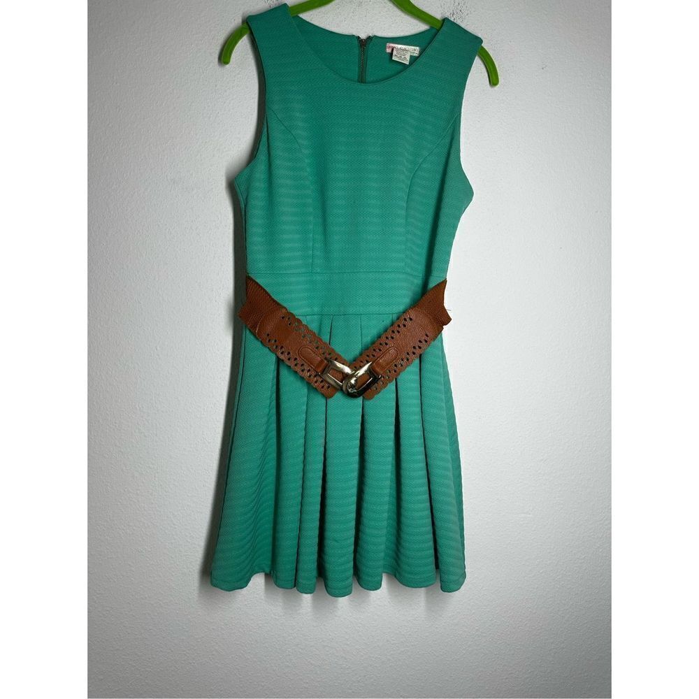 AGACI Green Belted Fit & Flare Dress Size L Sleeveless Short Mini